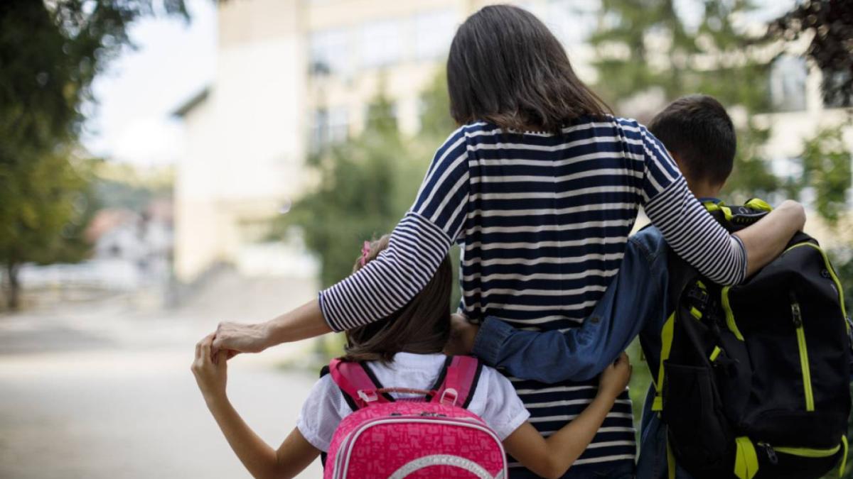 En 5 años se duplican las madres que viven y educan solas a sus hijos