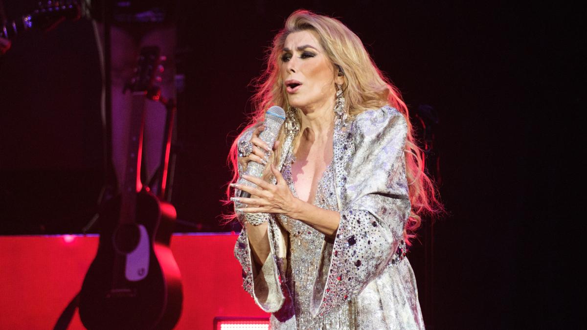 Dulce celebra la vida en el Teatro Metropólitan con su ‘Sola Tour’