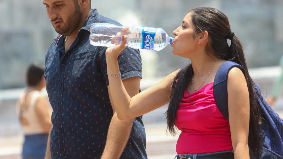 Activan doble alerta en CDMX por altas temperaturas este martes; prevén hasta 33 grados