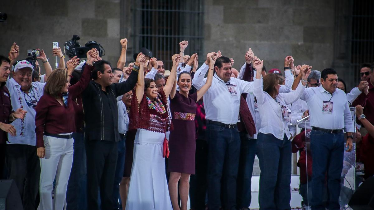 Sheinbaum cierra campaña en Zócalo abarrotado y promete que con su proyecto que gobernará para todos