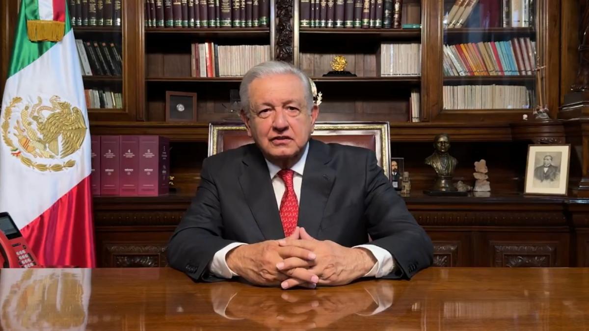 AMLO felicita a Claudia Sheinbaum; 'va a ser la primera presidenta de México', celebra