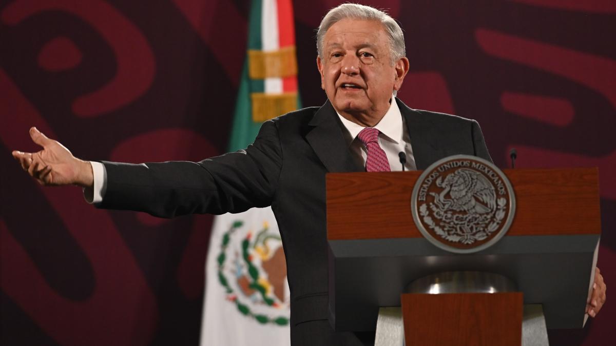 AMLO: Hay bastante unidad en el movimiento de la 4T; buena conversación con Sheinbaum y gobernadores