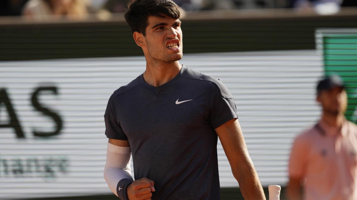 Roland Garros | Carlos Alcaraz vence en la final a Alexander Zverev y gana su tercer Grand Slam