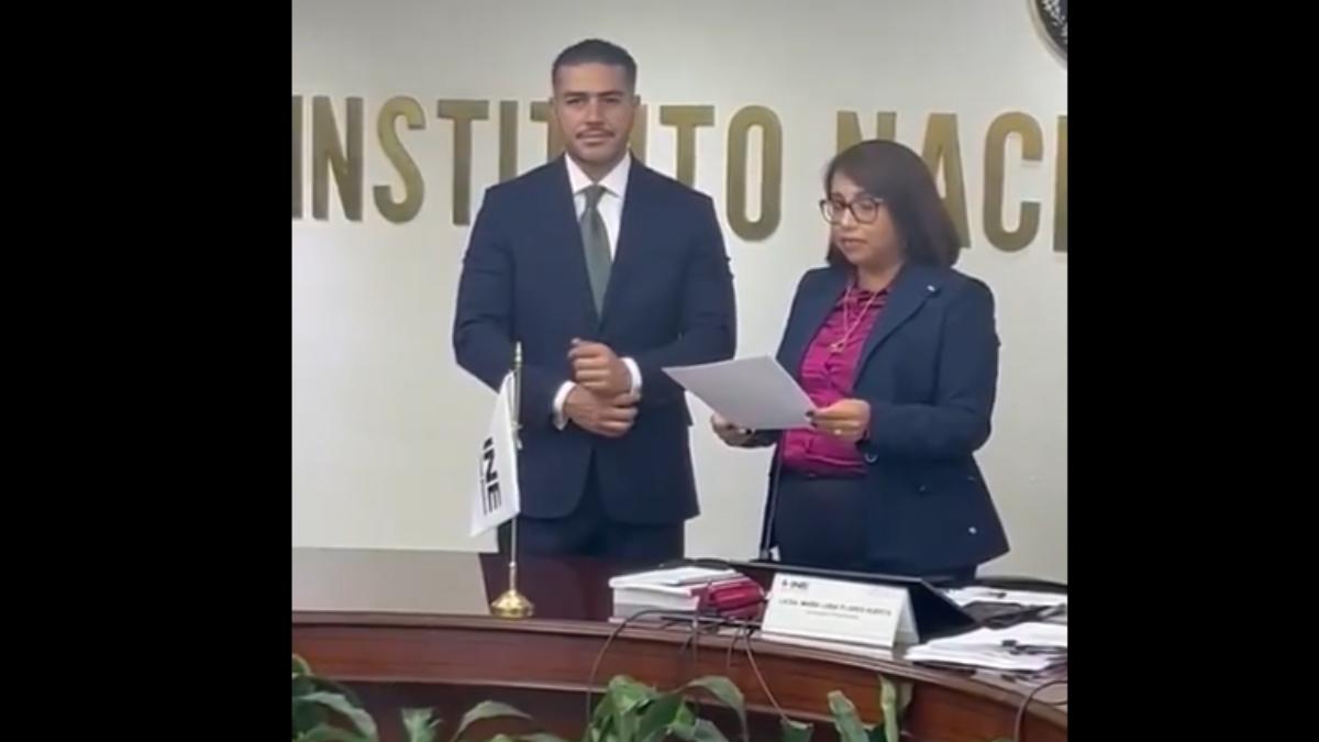 El INE entrega a Omar García Harfuch constancia de mayoría que lo acredita como Senador de la República por la CDMX