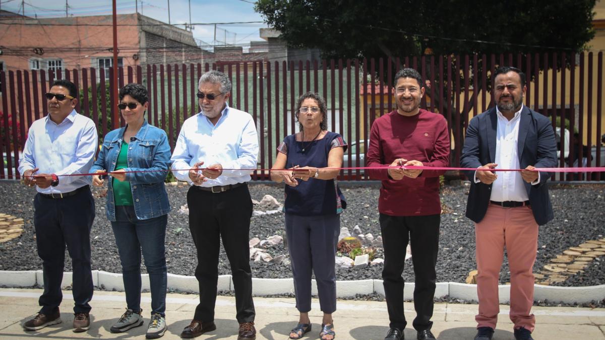 Martí Batres entrega obra del deportivo Gertrudis Sánchez en GAM