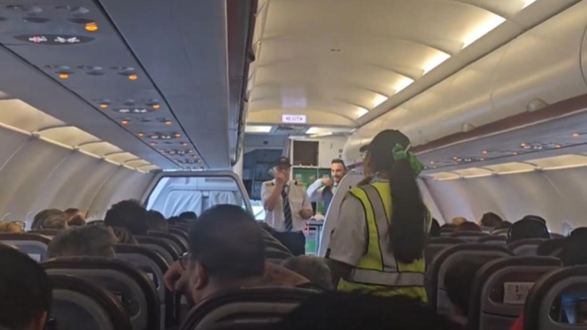 Piloto de Viva Aerobus se vuelve viral por llamarle "chaifa" al AIFA | VIDEO