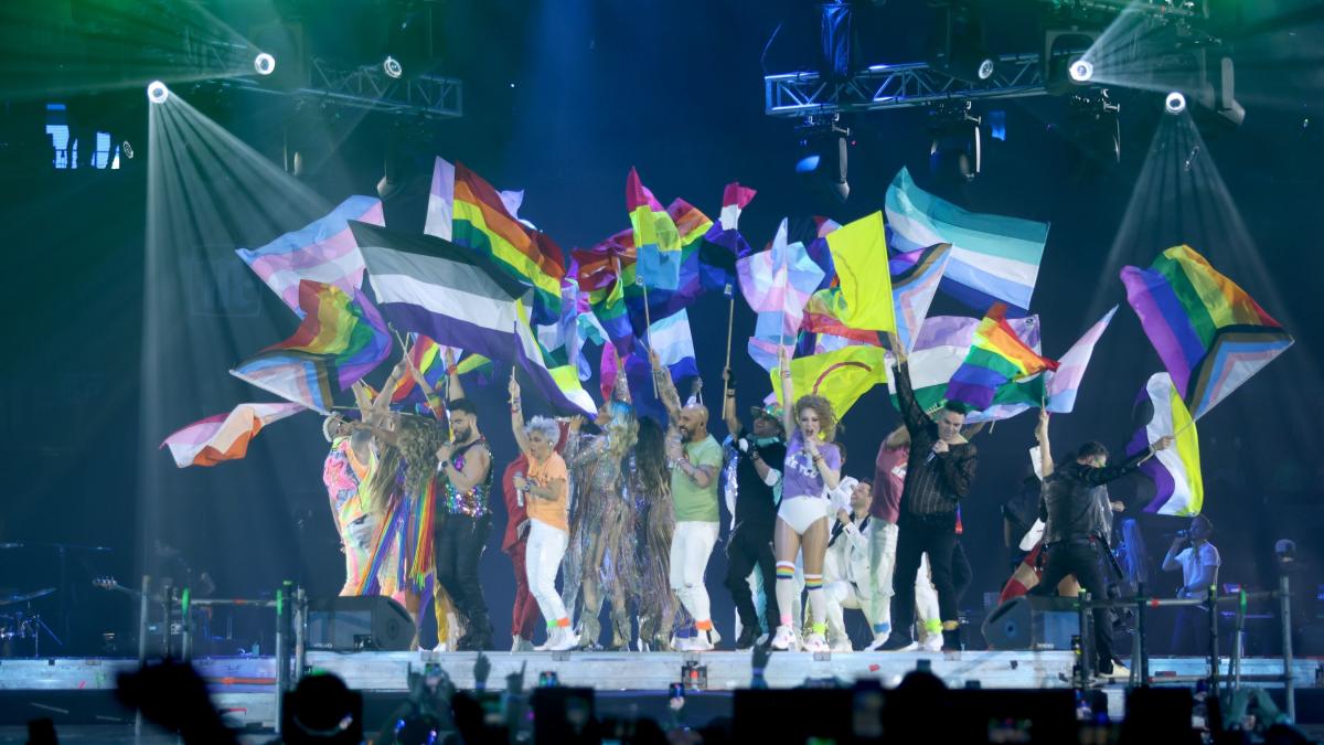 90's Pop Tour rinde homenaje a la comunidad LGBTQ+ en concierto