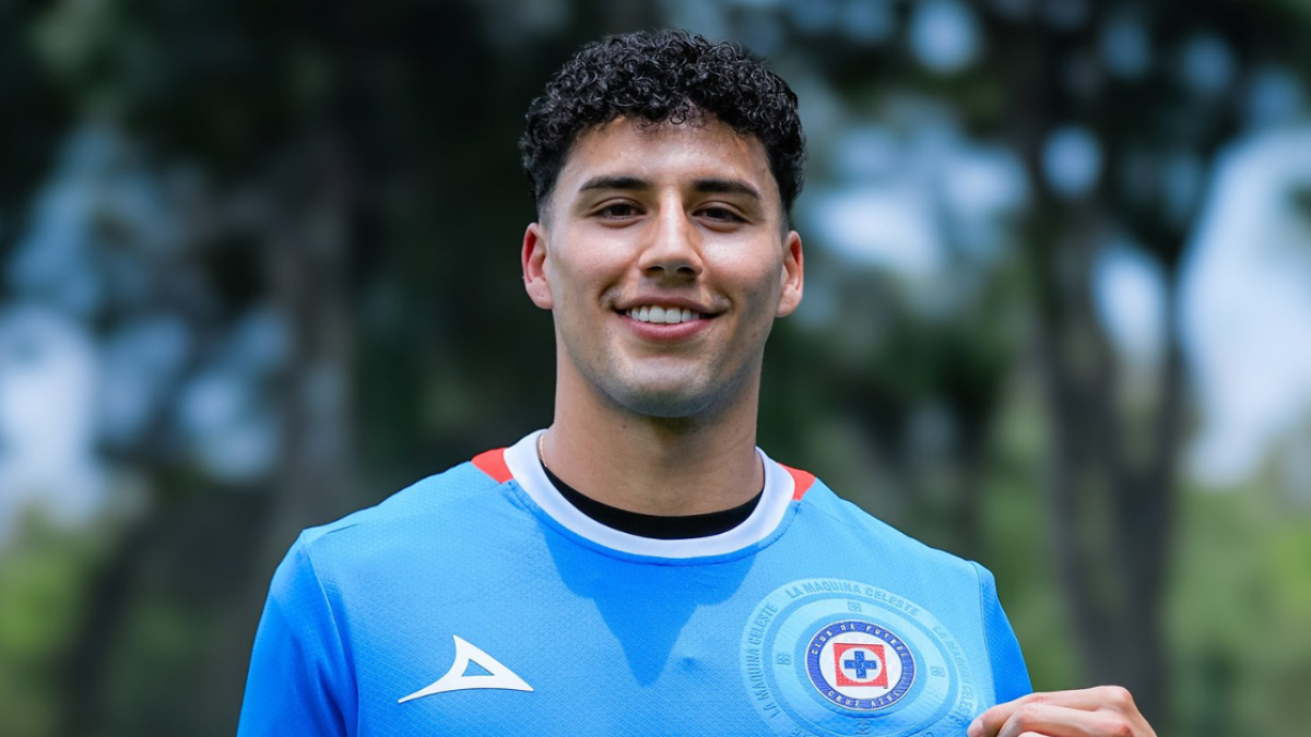 Liga MX | Jorge Sánchez decidió por Cruz Azul luego de una charla con Santiago Giménez, ¿qué le dijo?