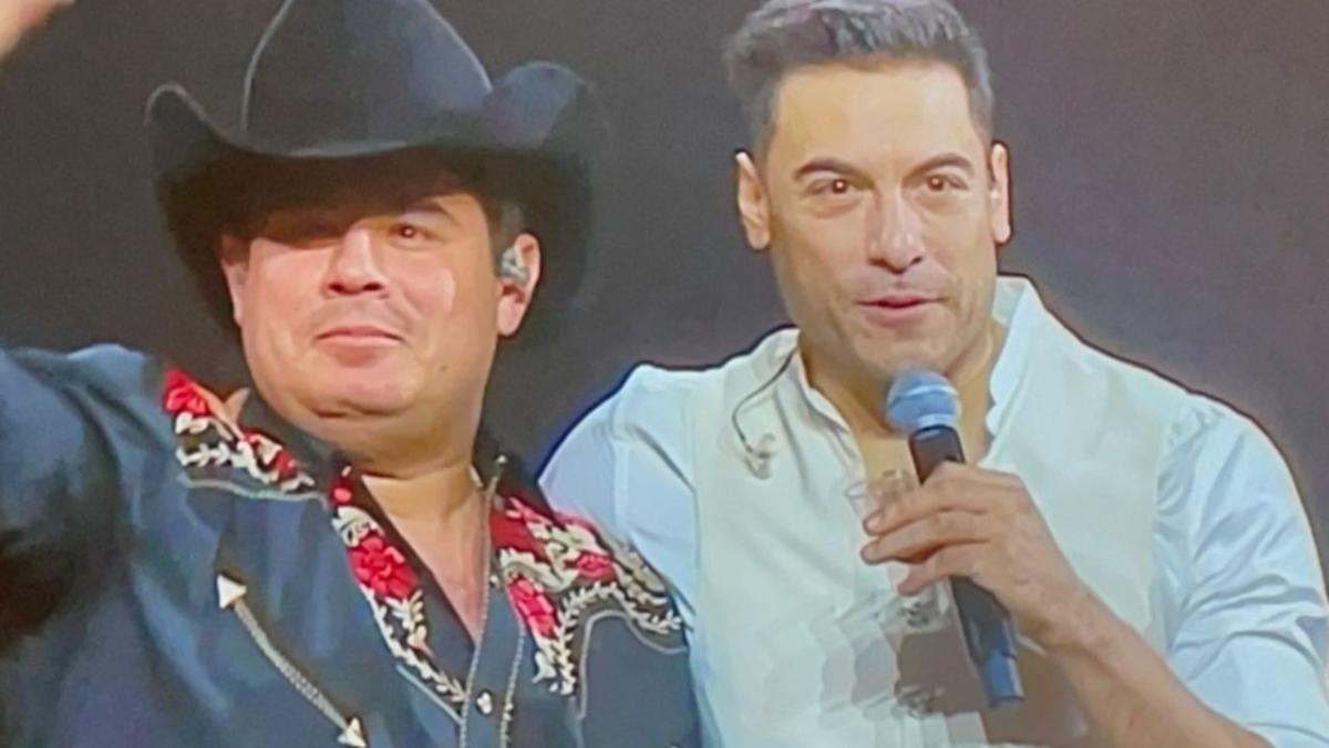 ¿Corrido romántico? Carlos Rivera anuncia colaboración con Alfredo Olivas