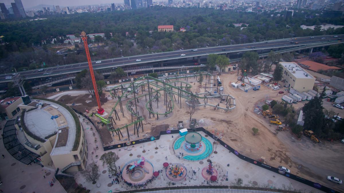 Retraso en parque Aztlán; faltan 9 de las 33 atracciones que se planearon