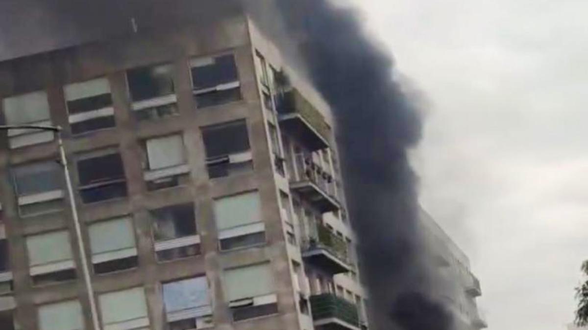 Se registra incendio en departamentos en la alcaldía Azcapotzalco