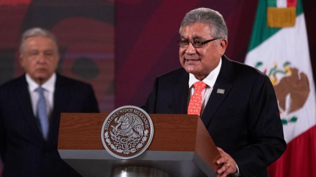 Líder del SNTE pide a magisterio ofrecer su experiencia y vocación a la Nueva Escuela Mexicana