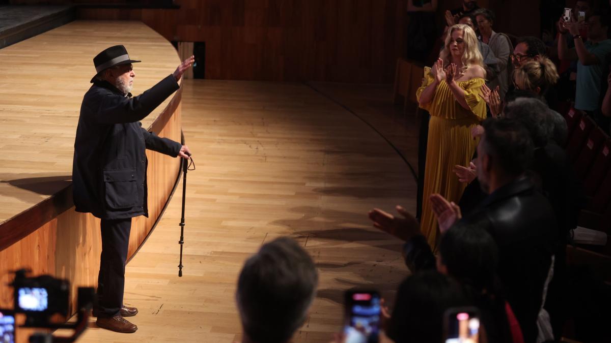 Arturo Ripstein recibe un cálido homenaje en el GIFF