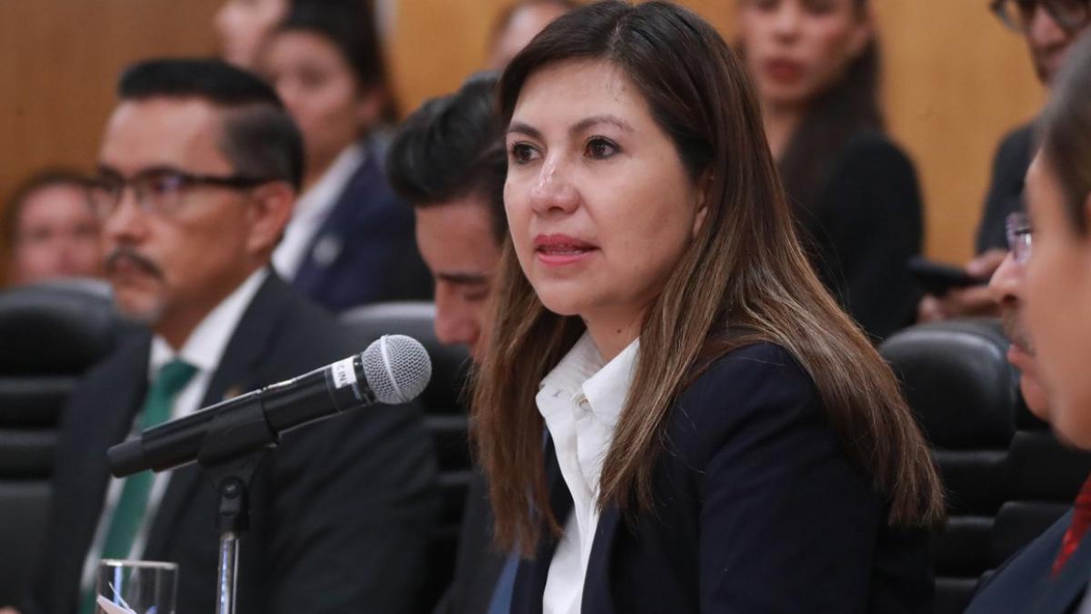 Reforma busca "disolver" al Poder Judicial, dice jueza Juana Fuentes en protesta