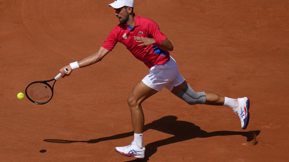 París 2024: Novak Djokovic vence a Rafa Nadal y avanza de ronda en Juegos Olímpicos