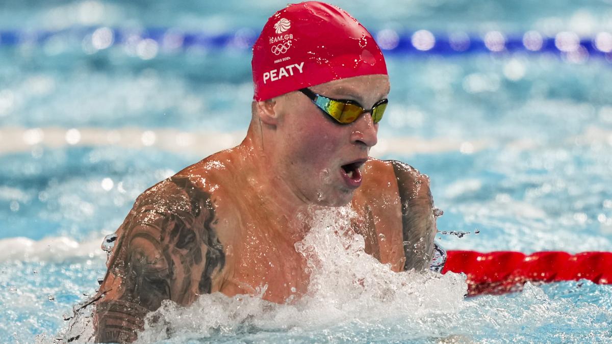 París 2024: Nadador Adam Peaty da positivo a COVID-19 horas después de ganar la plata