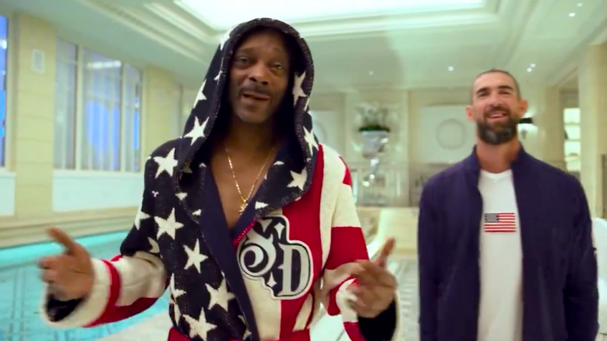 París 2024: Snoop Dogg entrena con Michael Phelps para su debut olímpico (video)