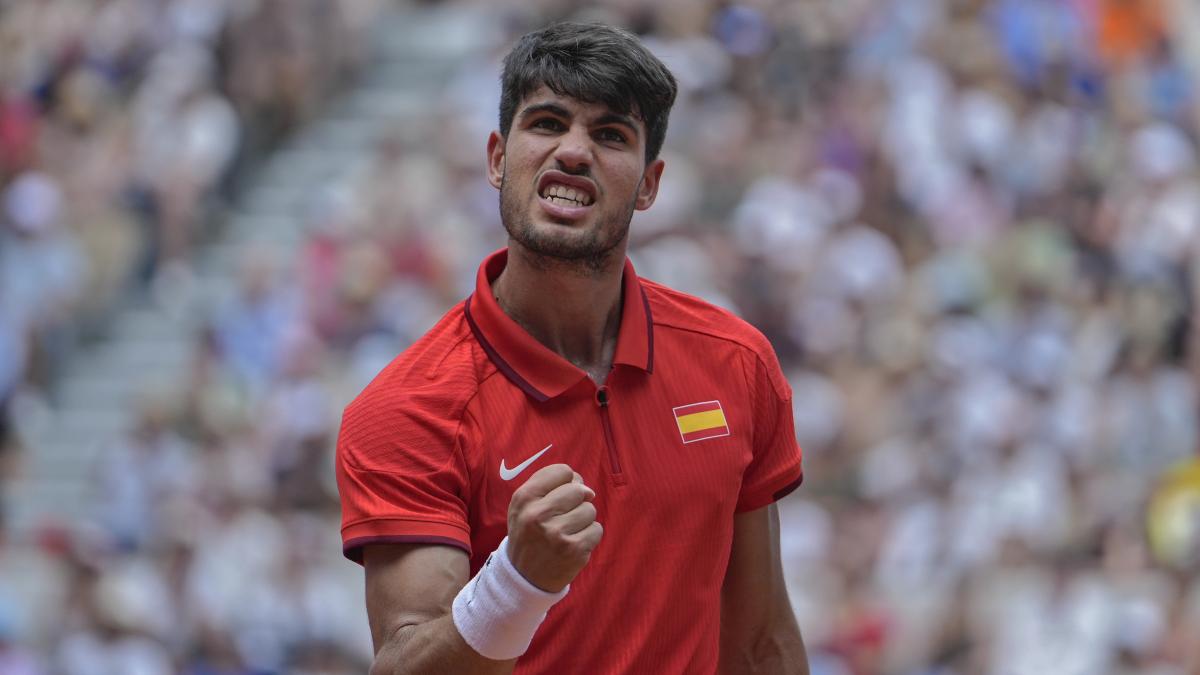 París 2024: Carlos Alcaraz es el tenista más joven en llegar a cuartos de final desde Beijing 2008