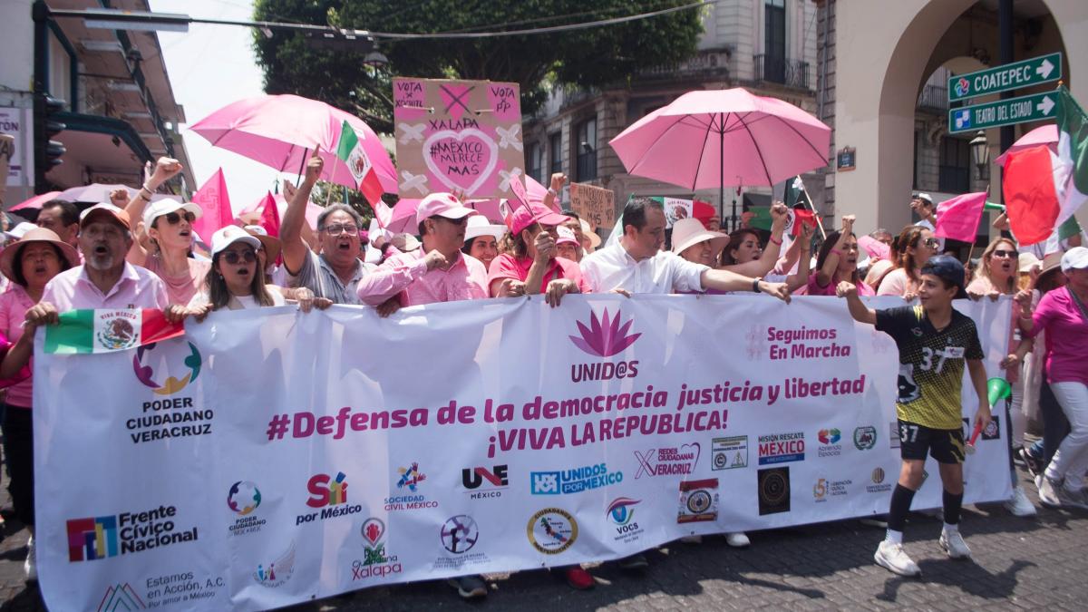 Reforma judicial busca descabezar a SCJN, dice ONG