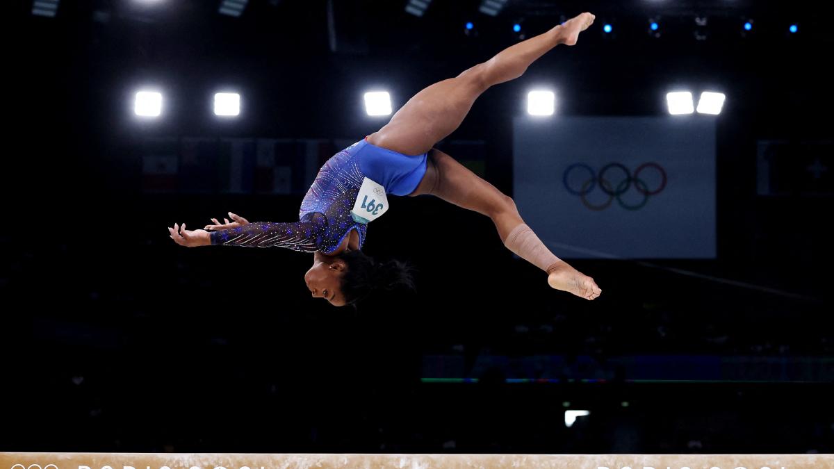 Simone Biles se baña de oro en el all around individual