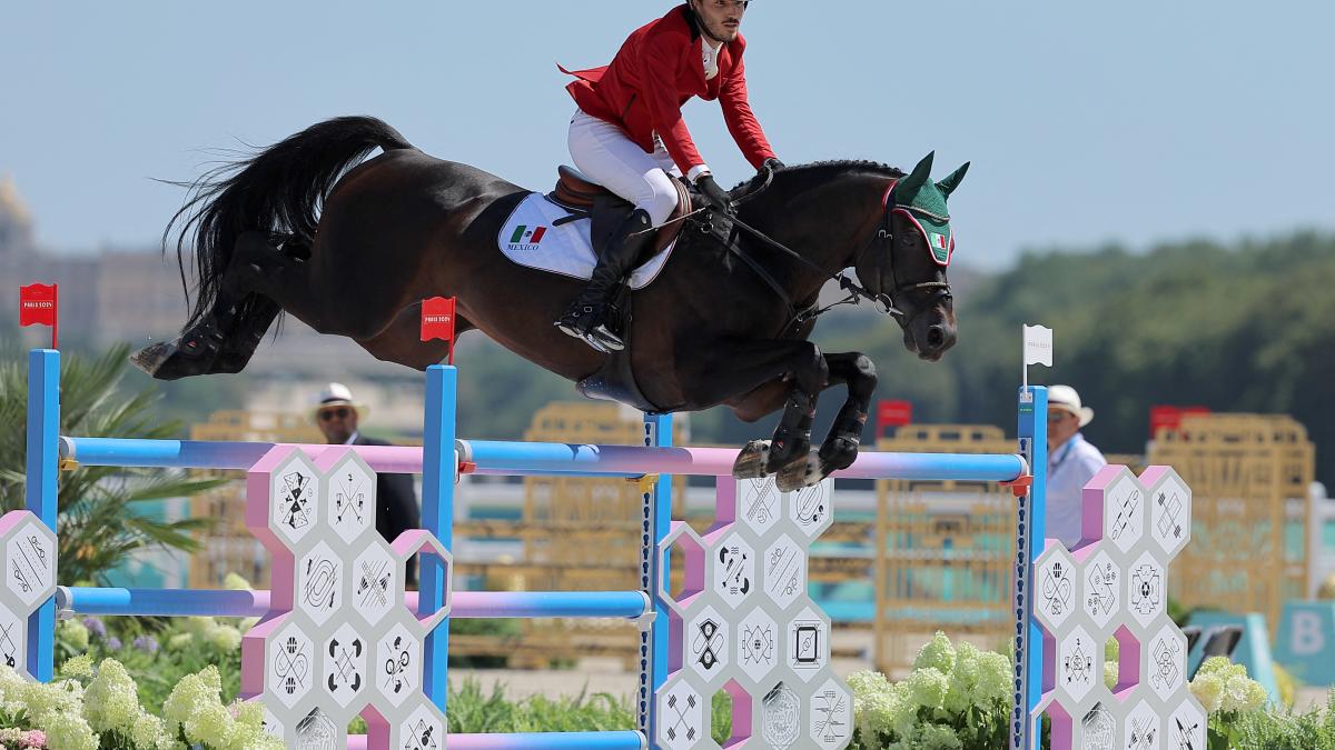 París 2024: Andrés Azcárraga se cae de su caballo y se queda sin oportunidad de pelear medalla