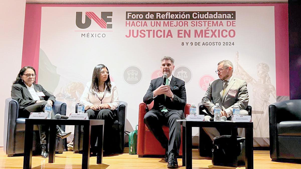 Jueces acusan simulación tras foros de reforma y amagan con paro