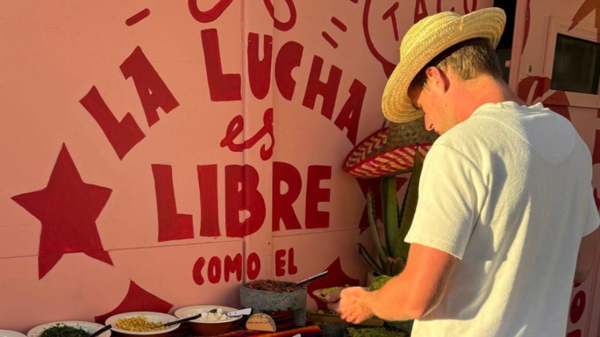 F1: Max Verstappen presume sus grandiosas vacaciones en tres lucha libre y tacos