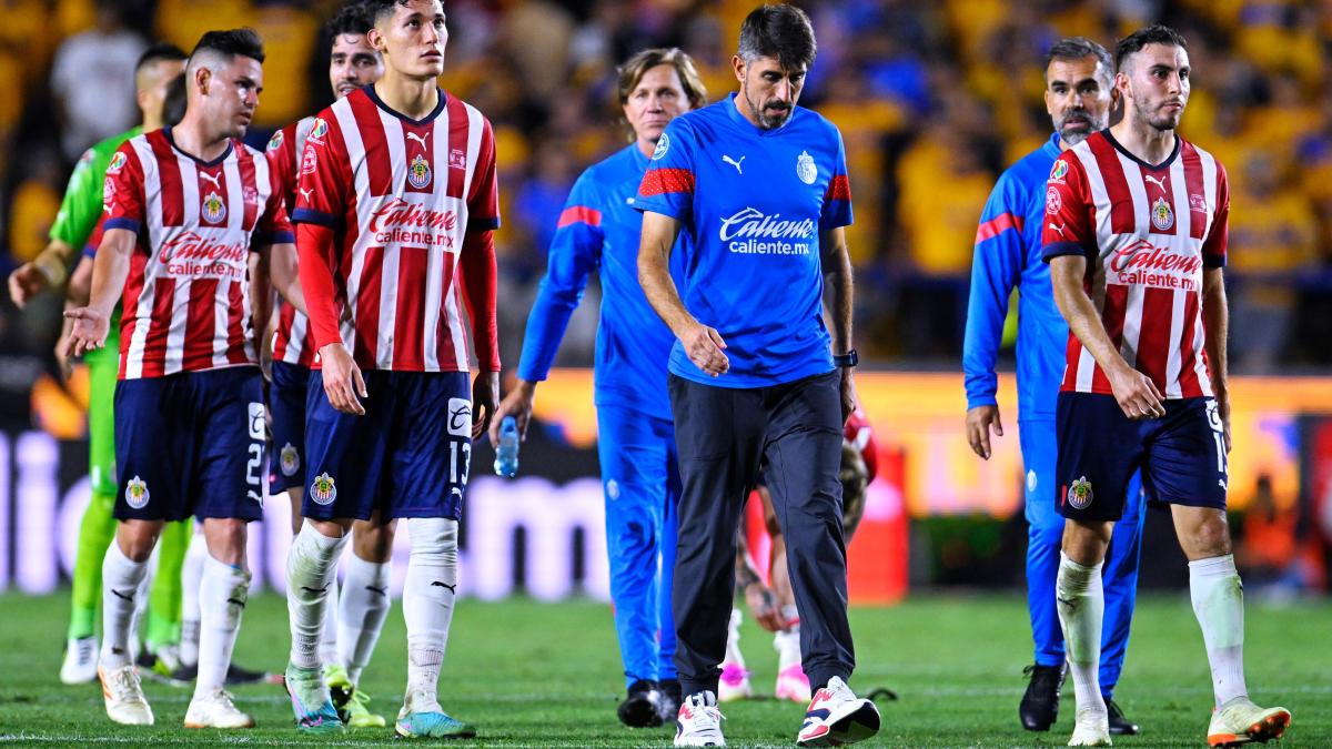 Chivas, con 2 triunfos en 10 juegos ante Tigres; el último con Paunovic