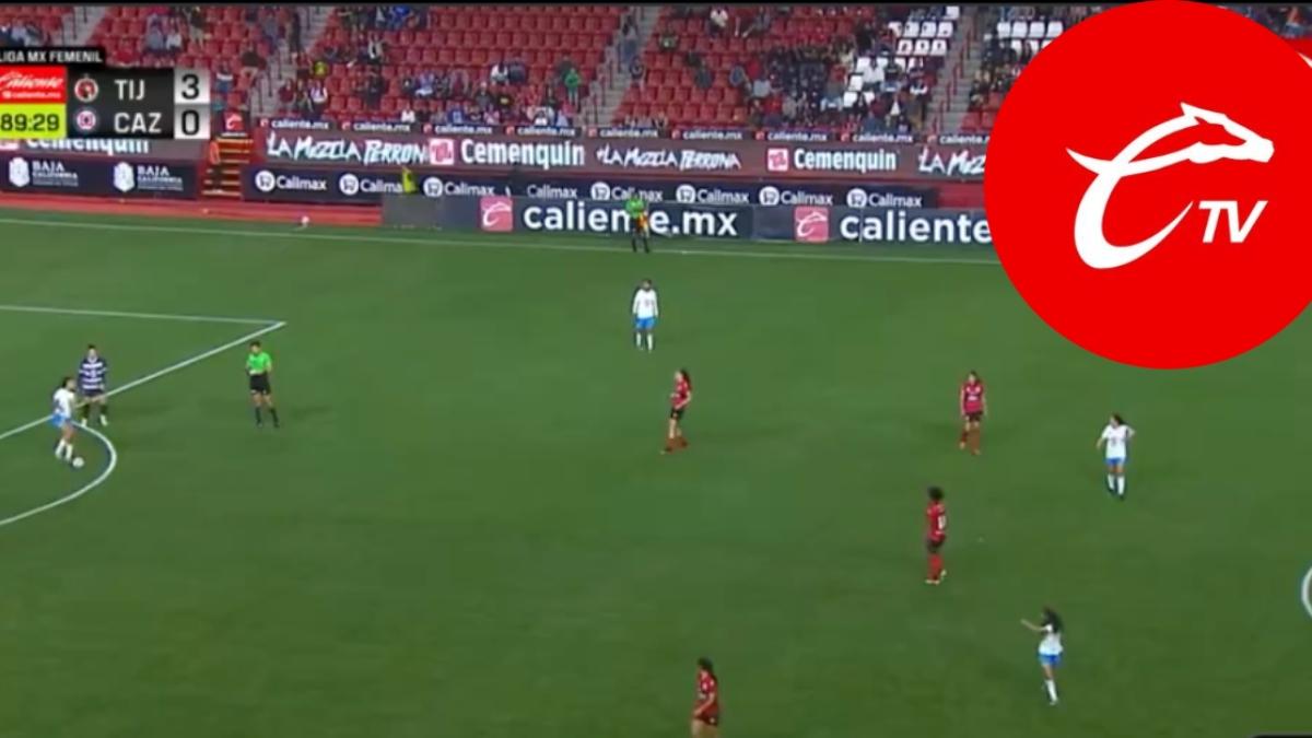 Liga MX: Comentarista de Caliente TV es albureado en plena transmisión (VIDEO)