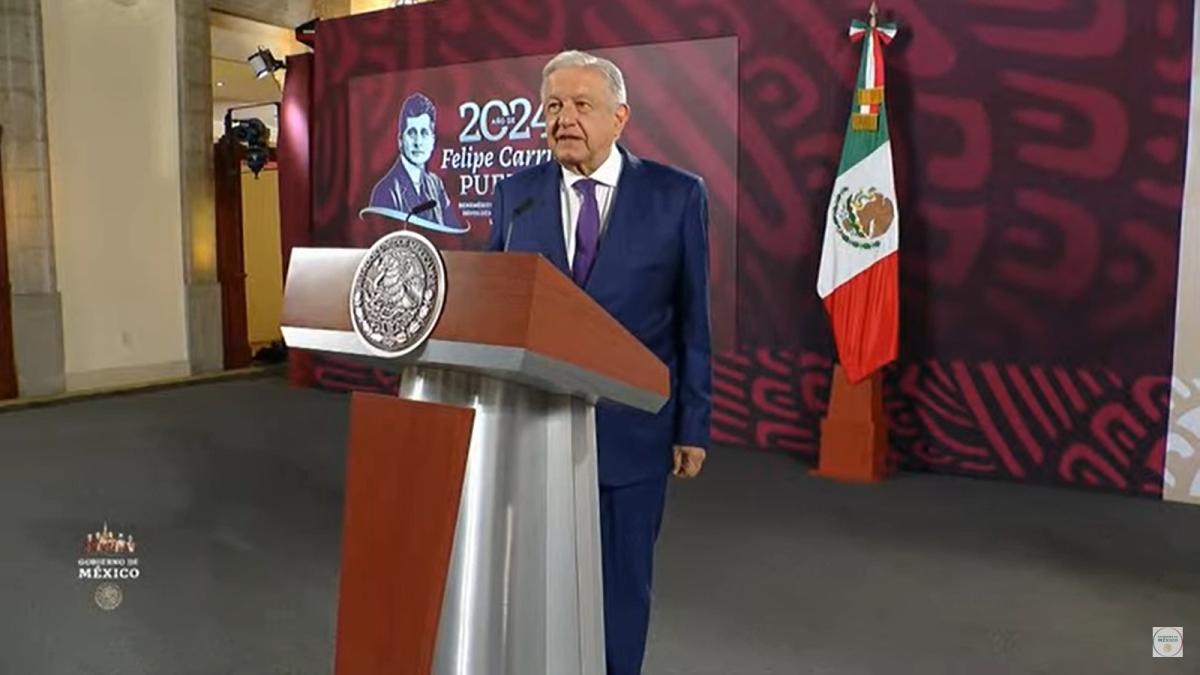 AMLO rechaza diálogo con Ken Salazar sobre asuntos que competen a mexicanos