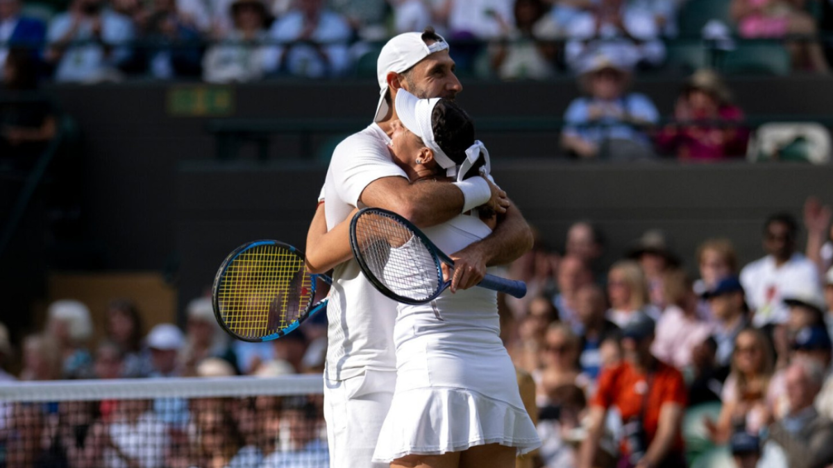 US Open 2024 | Mexicanos Giuliana Olmos y Santiago González eliminan a Stéfanos Tsitsipas y Paula Badosa en dobles mixtos