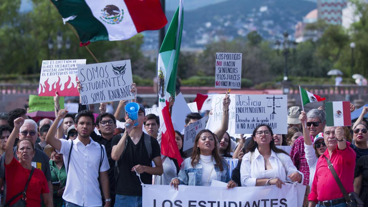 En los estados replican manifestaciones de protesta