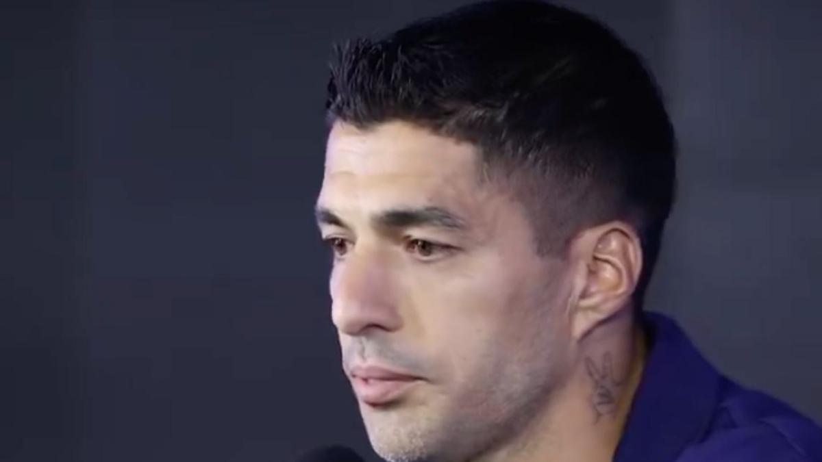 ¡Oficial! Luis Suárez se despide de la Selección de Uruguay y no puede contener las lágrimas (VIDEO)