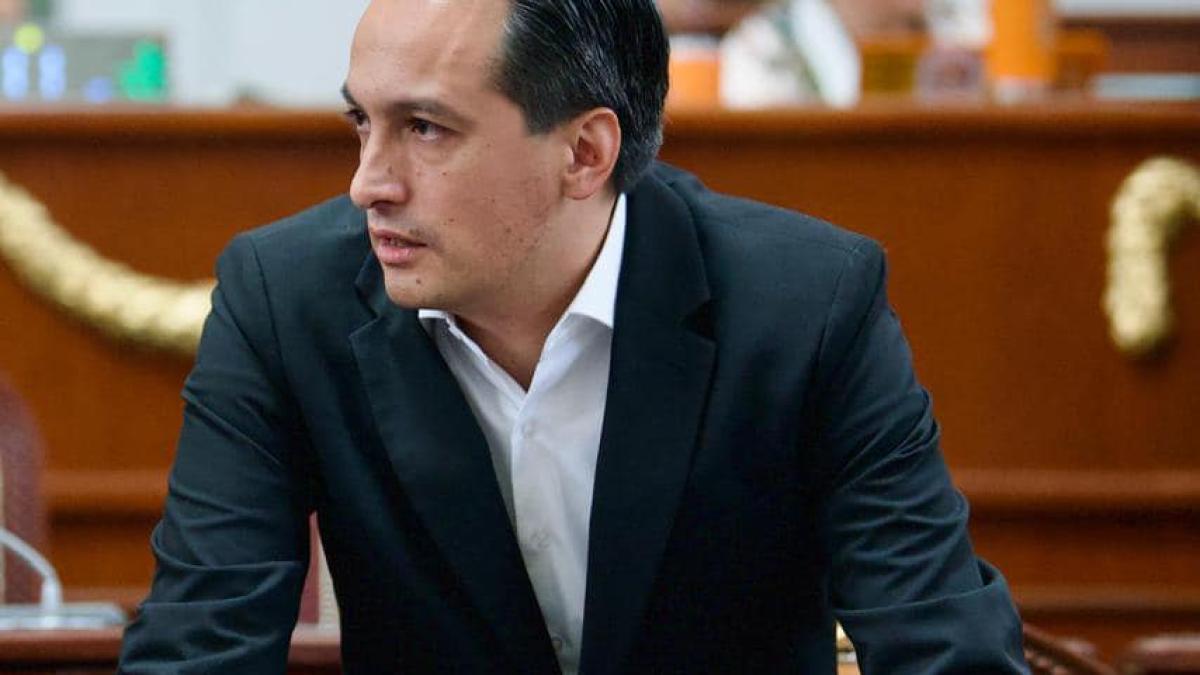 PAN exige cuentas a su líder en Congreso de la CDMX, Andrés Atayde