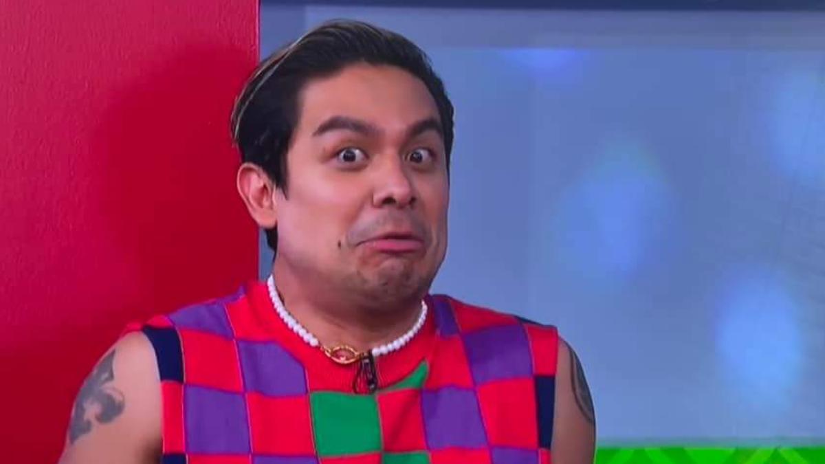 Ricardo Peralta se entera de todo y lo humillan en '¡Cuéntamelo Ya!': 'No es que me coma los mocos...' | VIDEO