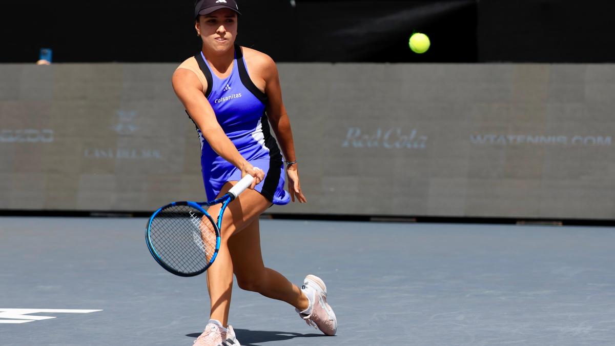 Guadalajara Open AKRON: Camila Osorio, segunda semifinalistas tras derrotar a Kamila Rakhimova