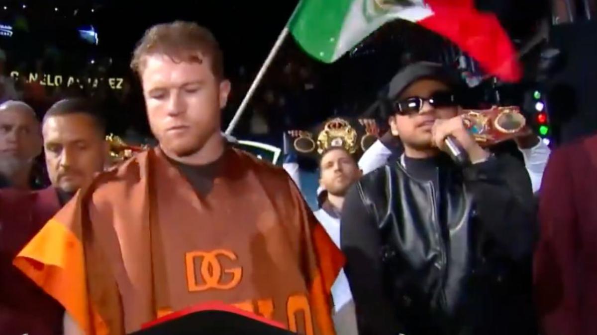 'Canelo' Álvarez y su ÉPICA y espectacular entrada al ring ante Edgar Berlanga con Fuerza Regida (VIDEO)