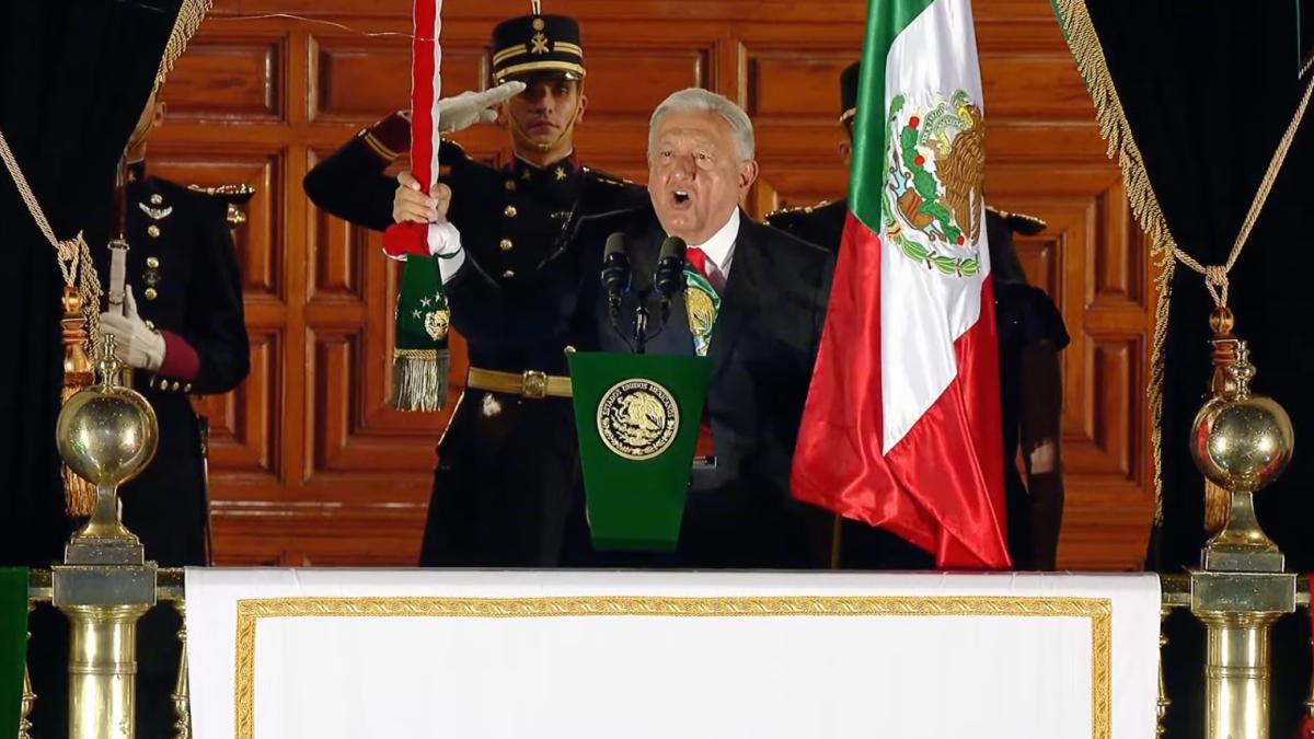 AMLO da su sexto y último Grito de Independencia desde Palacio Nacional