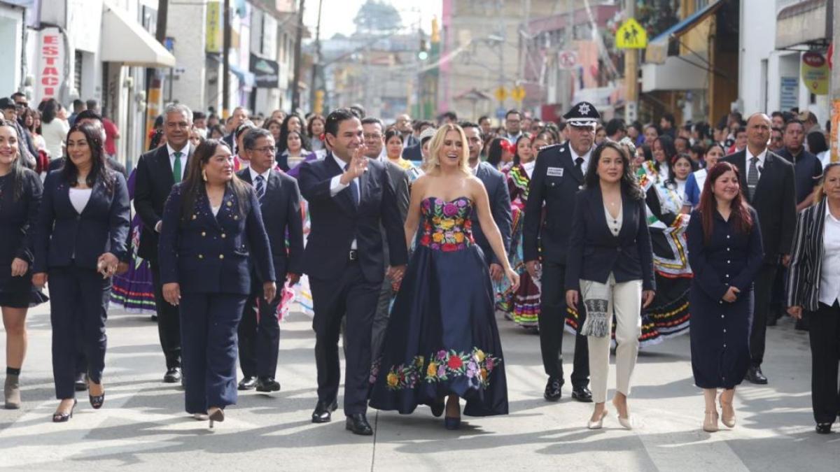 Huixquilucan celebra Fiestas Patrias con Grito de Dolores y desfile cívico