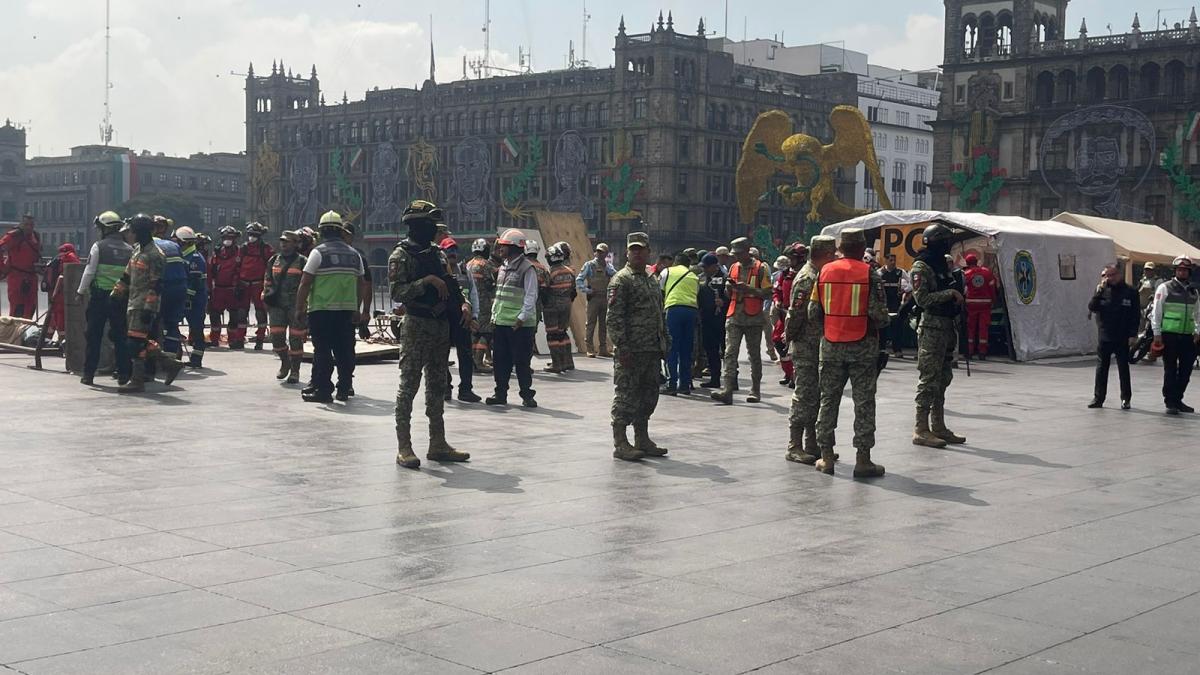 Realizan Simulacro Nacional y miles salen a las calles