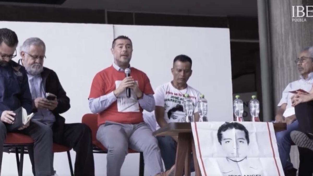 A 10 años del caso Ayotzinapa 'los actos de silencio e impunidad siguen vigentes': Mario Patrón