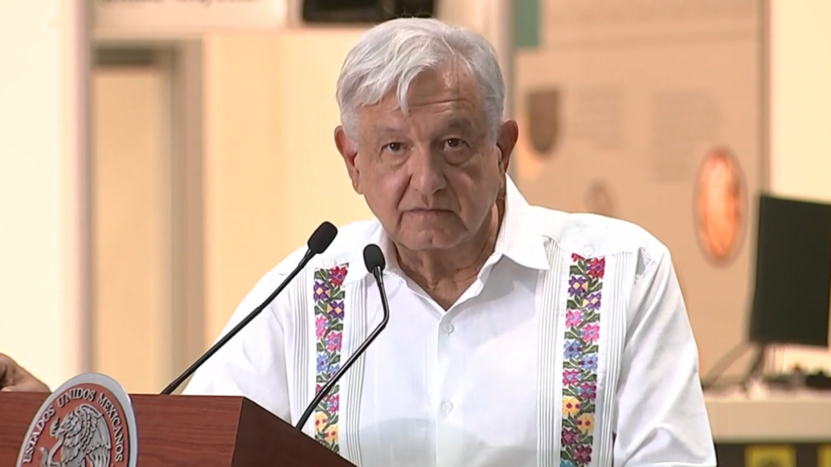 AMLO asegura que la suerte lo acompañó en su 'odisea' de servir a México