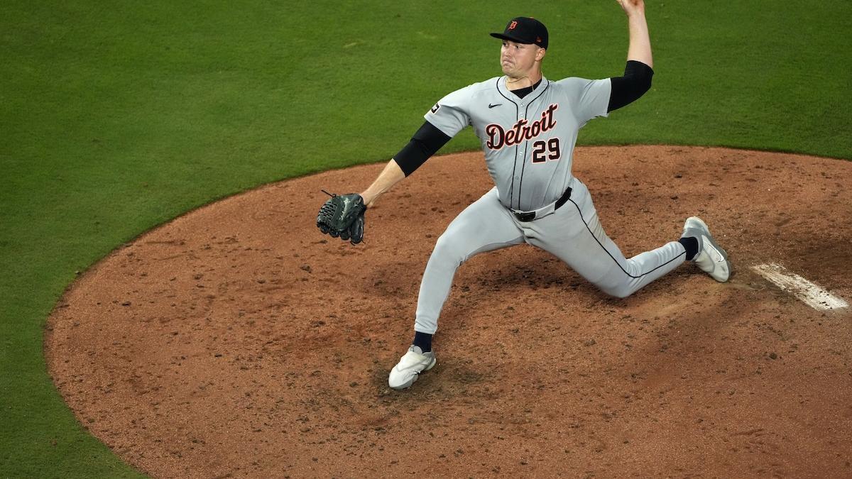 Tigres gana primer juego de comodín ante Astros