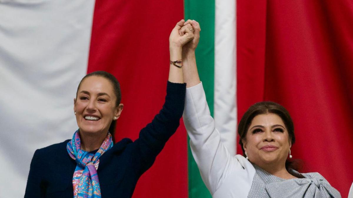 Presidenta Claudia Sheinbaum asiste a la toma de protesta de Clara Brugada como Jefa de Gobierno de la CDMX