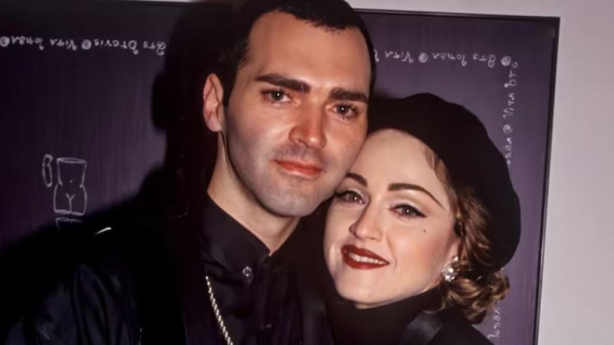 Muere Christopher Ciccone, hermano de Madonna ¿qué le pasó?