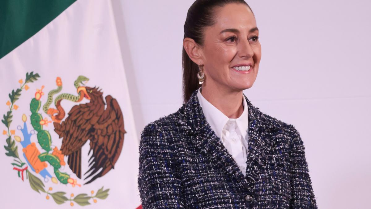 Claudia Sheinbaum implementa lineamientos de alimentación saludable en escuelas para combatir la obesidad infantil