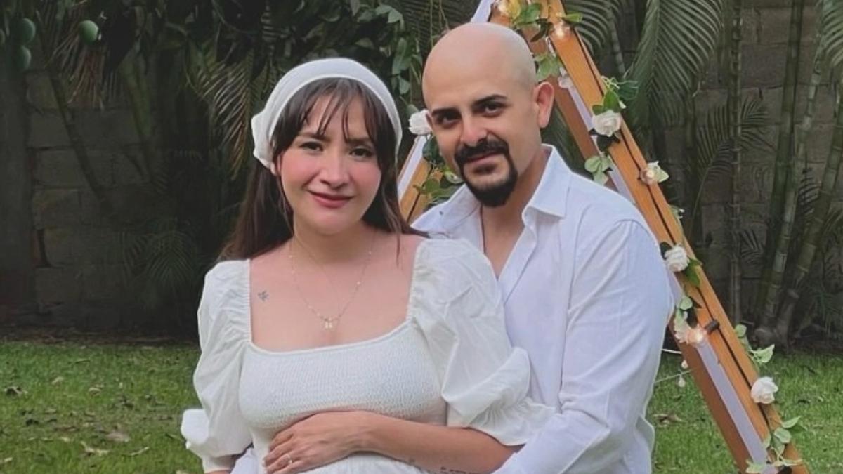 Fichis, hermano de Yuya, y Paola Poulain celebran el nacimiento de sus bebés arcoíris