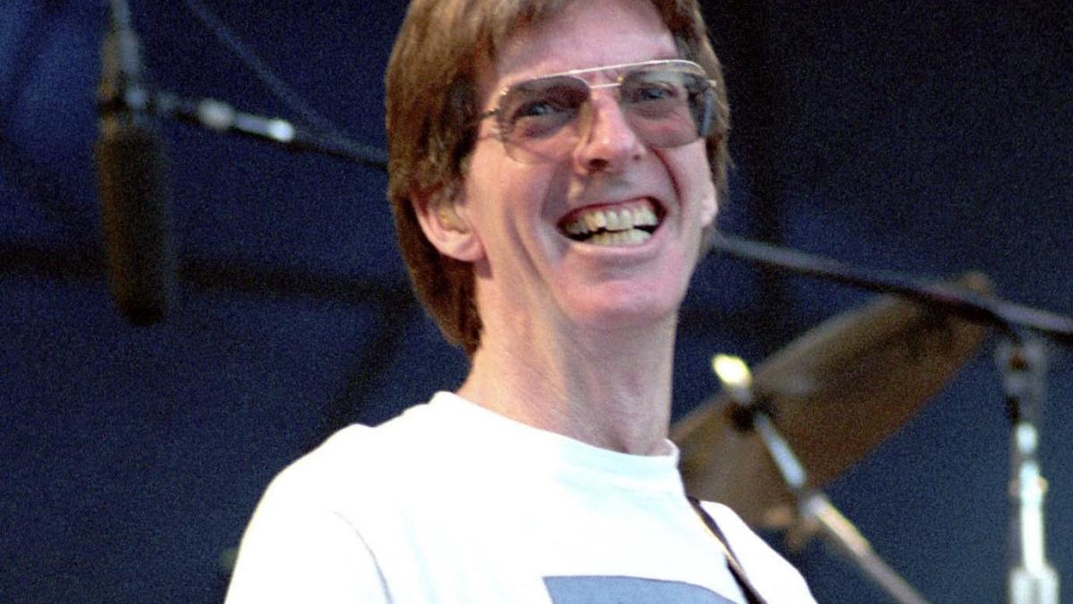 ¿Quién era y de qué murio Phil Lesh, bajista de Grateful Dead?