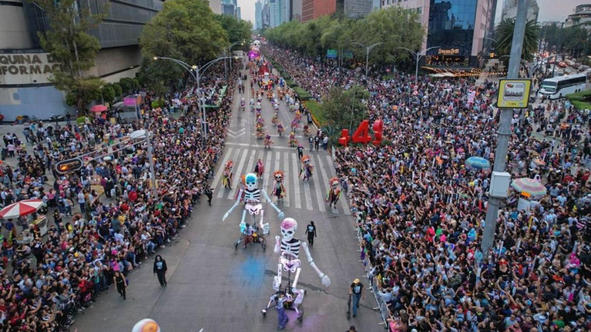 Desfile del Día de Muertos: ¿Cómo nació esta 'tradición' en la CDMX?