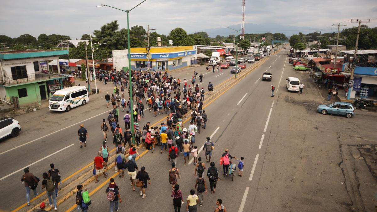 Se amparan para salir en caravana